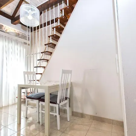 Apartman La Perla Bol